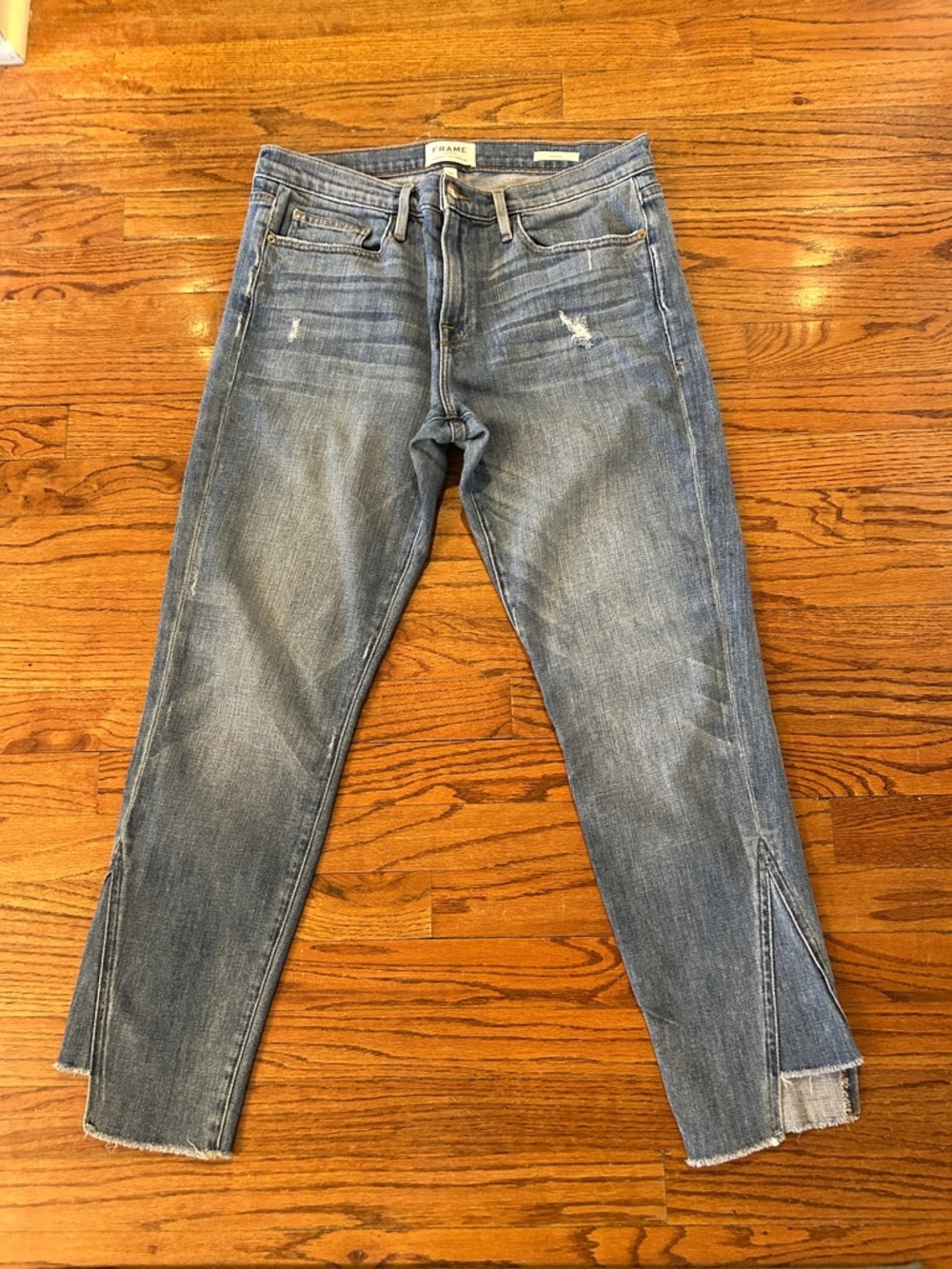 Frame Denim Womens Slim Straight Jeans in Washed Blue